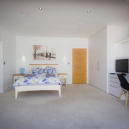 Allen Ridge Hythe  Extérieur photo